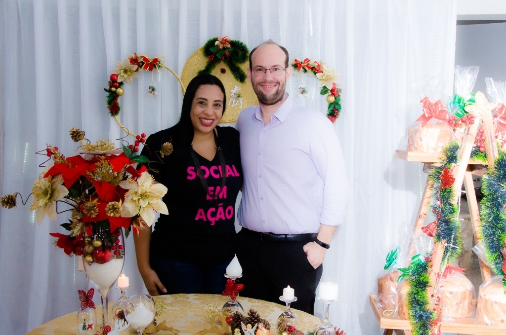 A primeira-dama Andréa e o prefeito Márcio Arjol recepcionaram as convidadas