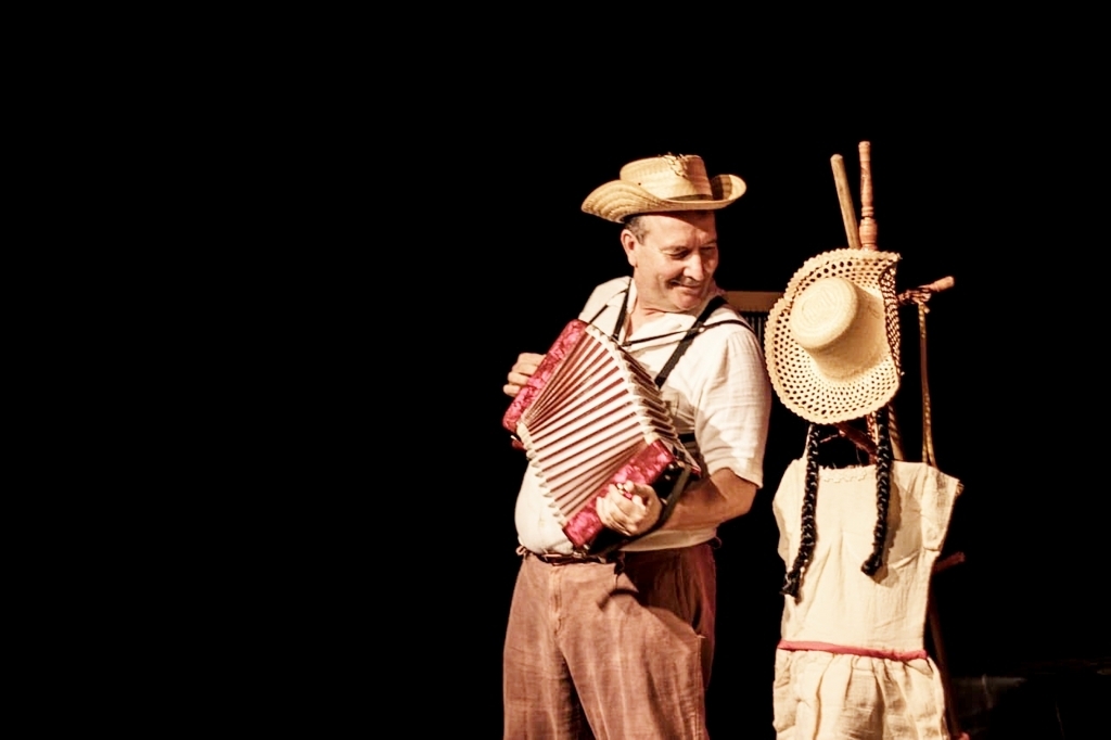 Ponto de Cultura Escola Livre de Teatro promove espetáculo “Somos Todos José”