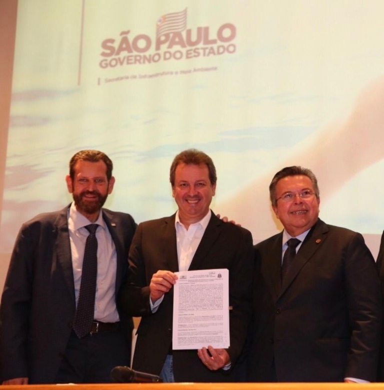 Prefeito de Jales assina convênio com o FEHIDRO para combate a erosão no Jardim São Judas Tadeu