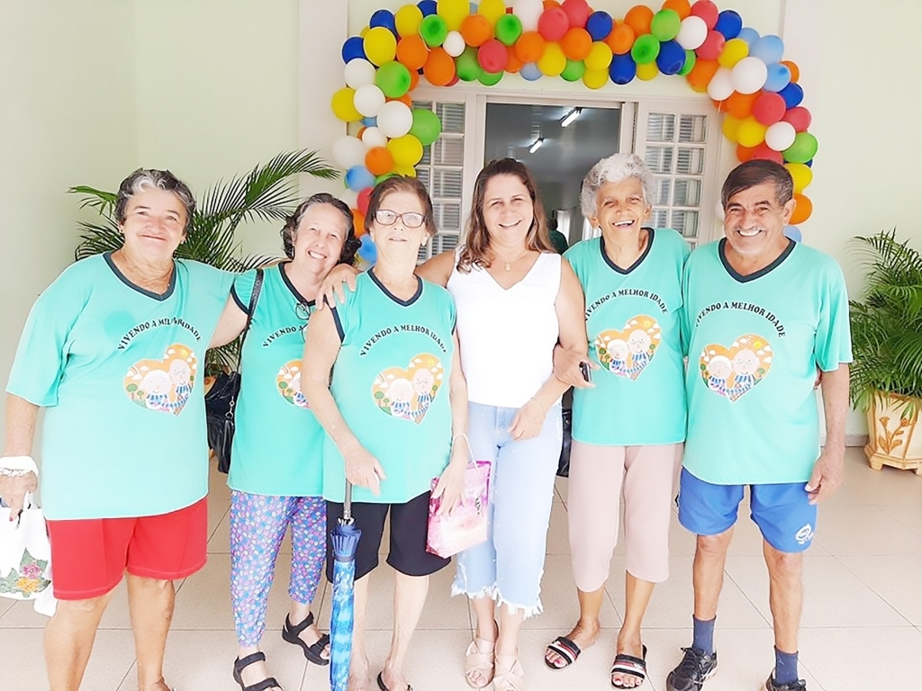 CCI de Paranapuã recebe com toda animação o retorno do grupo "Vivendo a Melhor Idade”