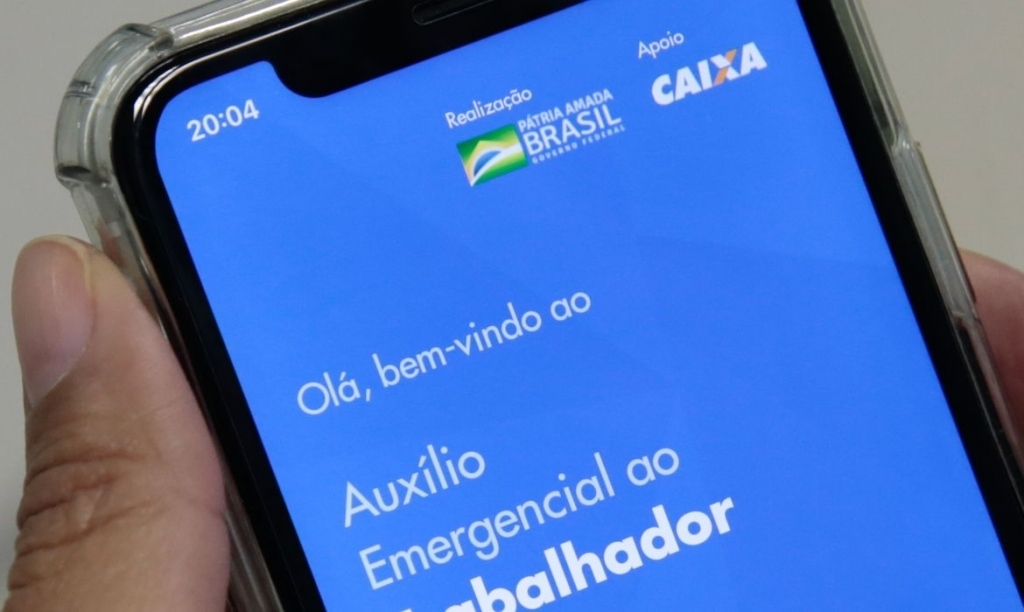 Beneficiários do Auxílio Emergencial não precisam ir a uma agência para receber pagamento