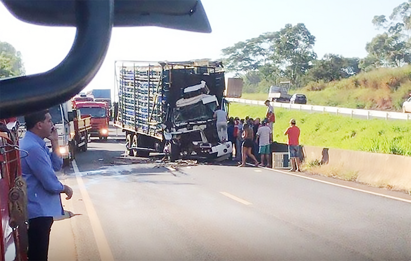 Caminhoneiro morre na Rodovia Euclides da Cunha em Estrela d'Oeste