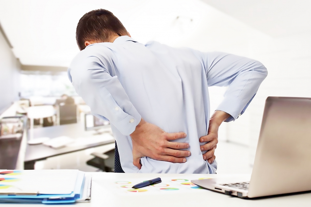 7 cuidados para prevenir e tratar dores musculares durante o home-office