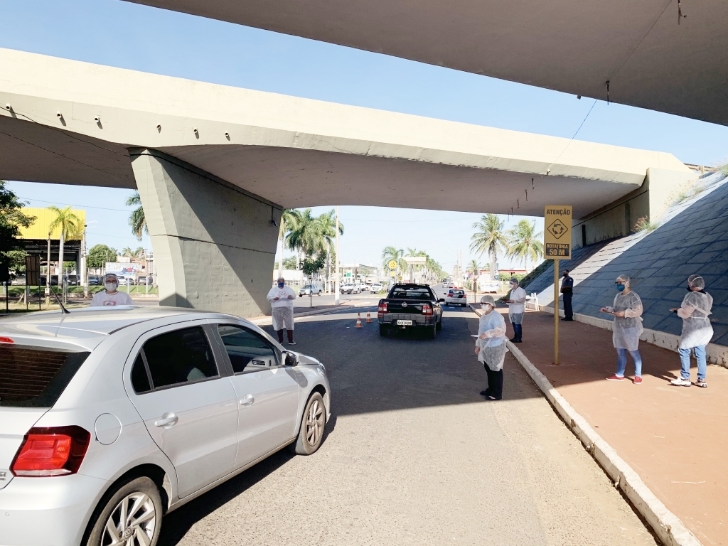 Barreira Sanitária realizada na Avenida João Amadeu