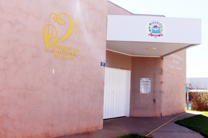 A sede da Orquestra, o Centro de Educação Musical Avenir Fernandes, vai receber novos instrumentos musicais