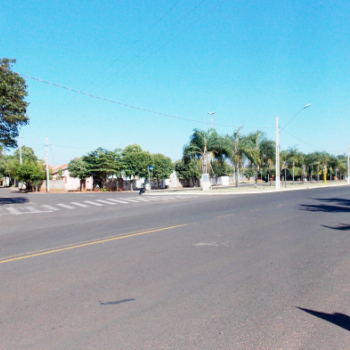 A cidade recebeu o nome pela bela paisagem gerada pelo encontro dos córregos Lajeado e Novo Mundo