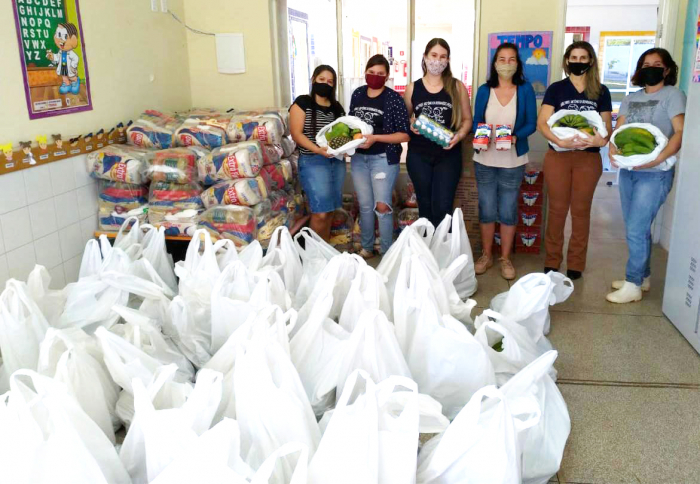 Prefeitura de Jales entrega kit merenda pelo terceiro mês consecutivo em período de pandemia da COVID-19