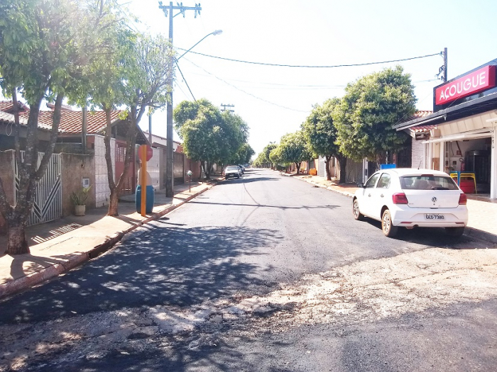 Rua França após a finalização do recape