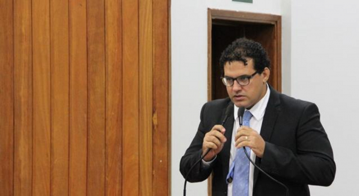 Vereador Luiz Henrique Viotto, o Macetão