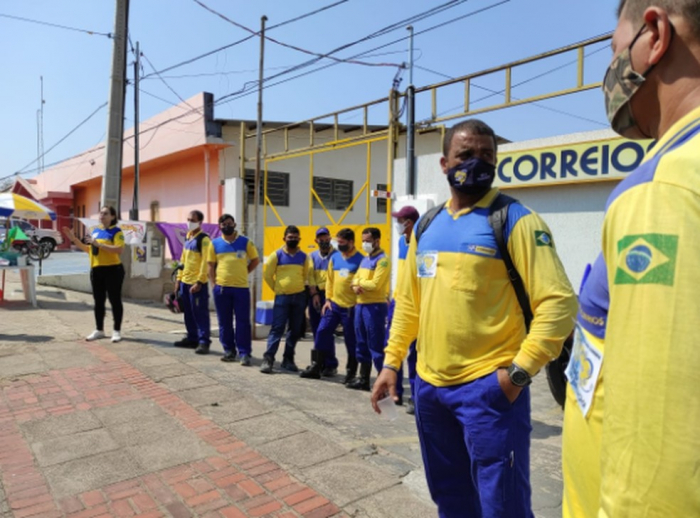 Ministro diz que cinco empresas de varejo e logística têm interesse em comprar Correios