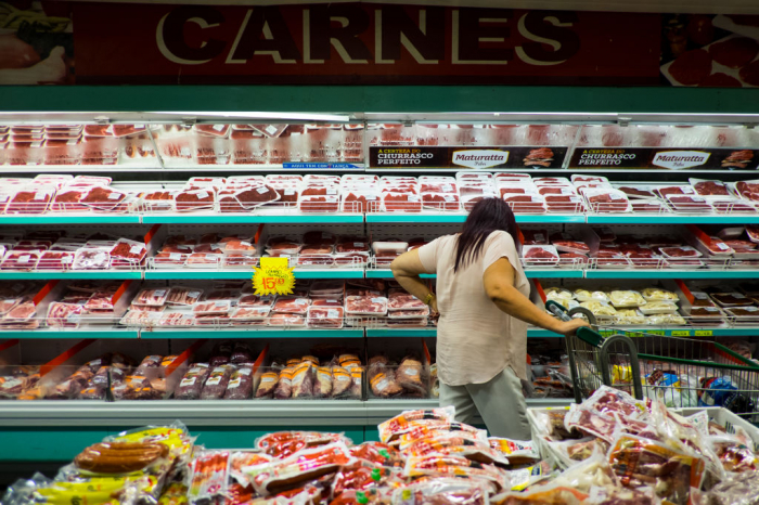 Procon-SP notifica 284 estabelecimentos para verificar aumentos injustificados nos preços de alimentos