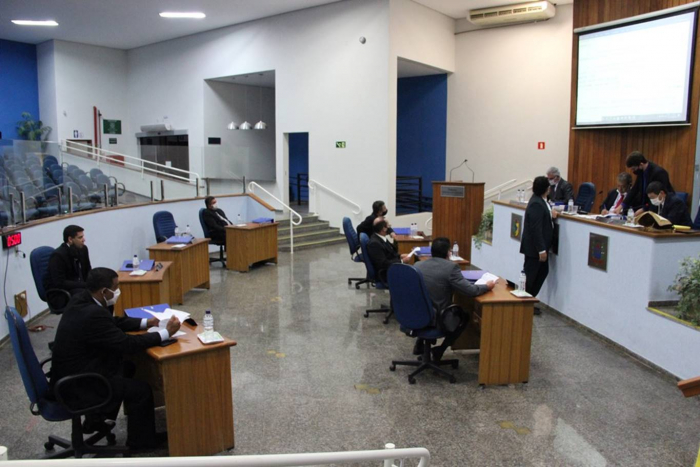 Câmara de Jales homenageia educadores por nota da educação básica
