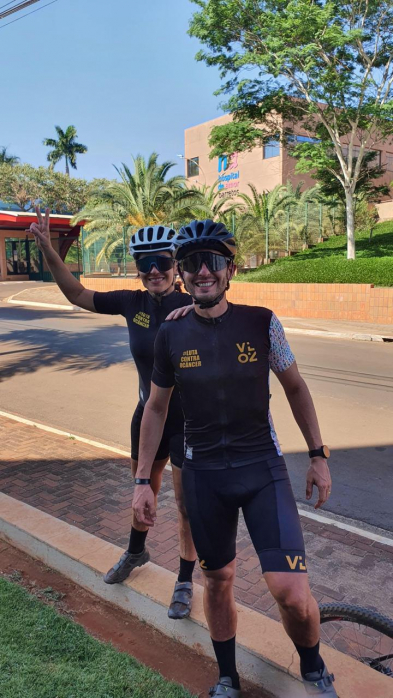 Exemplo de superação, Juliana começou a praticar o ciclismo e se apaixonou pelo esporte e pelos desafios que ele a ofereceu