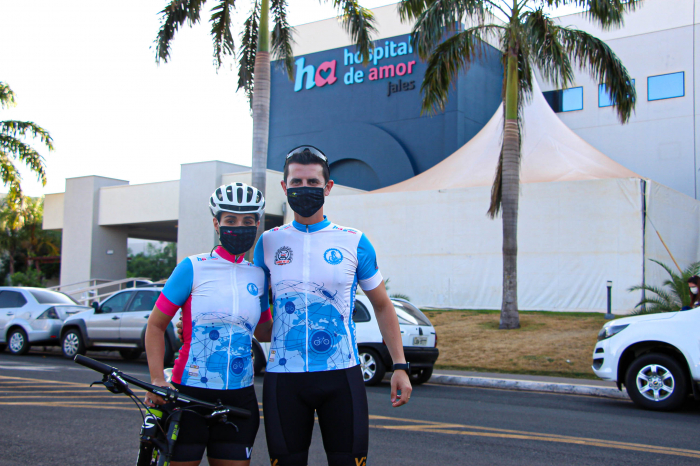 Desafio do Amor: paciente percorreu 260 km de bicicleta entre hospitais onde fez tratamento de câncer