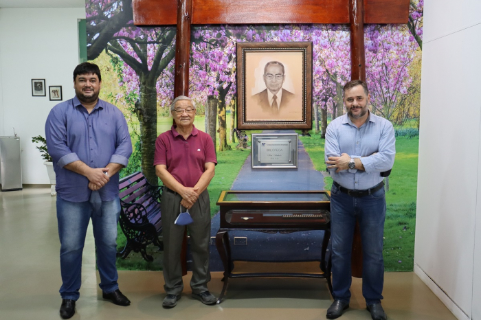 Fundação reinaugura Biblioteca Koei Arakaki