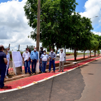 Houve também a execução de calçamento, acessibilidade, instalação de ciclovia e melhoria da iluminação pública do município