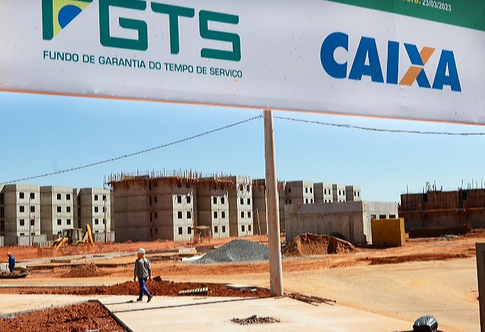 Queda de lucro do FGTS pela metade confirma alertas de bancários da Caixa
