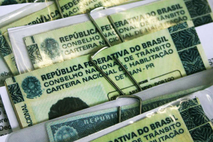 Renovação da CNH pode ser feita on-line pelos canais digitais do Poupatempo