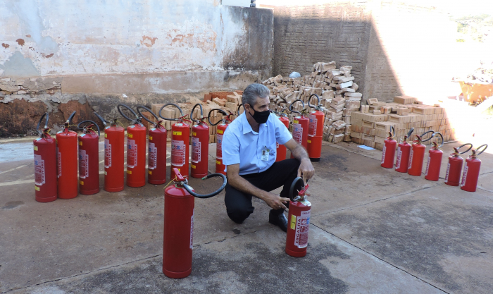 Santa Casa de Misericórdia de Jales realiza reciclagem de Brigada de Incêndio