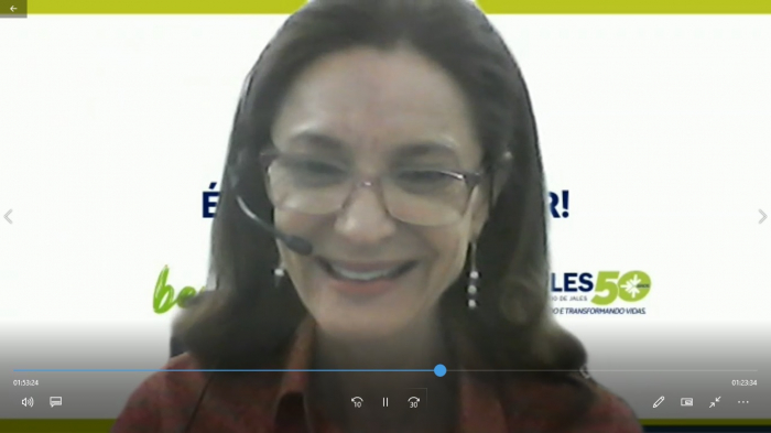 A médica Sandra Marcondes ministrou sobre Retorno às aulas com segurança: um por todos e todos por um