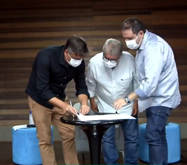 Prefeitos de Jales, Fernandópolis e Votuporanga assinam carta de intenção para a aquisição da vacina Sputnik contra a Covid-19