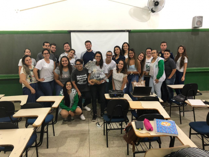 Universitários do 7º período, responsáveis pelo projeto (foto tirada antes da pandemia)