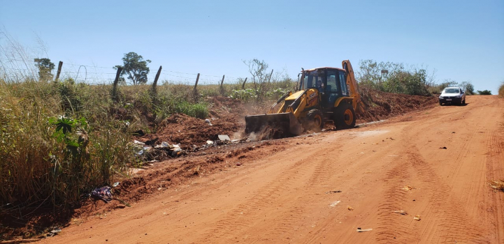 Prefeitura de Jales inicia projeto de limpeza nas saídas da cidade
