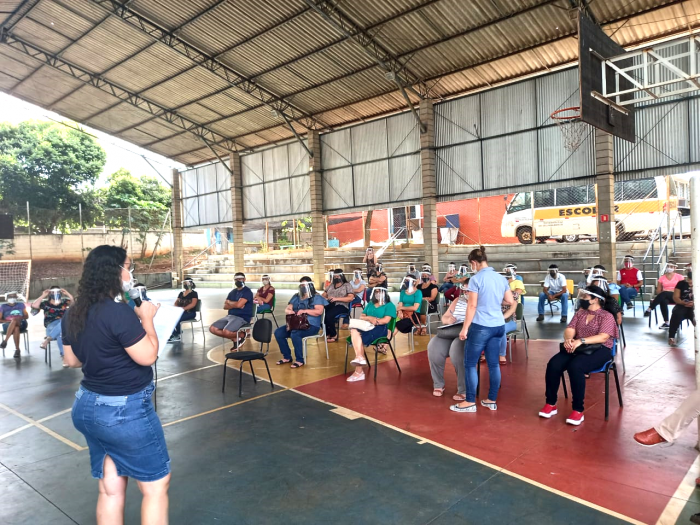 Profissionais da Educação participam de capacitação para garantir retorno seguro às aulas