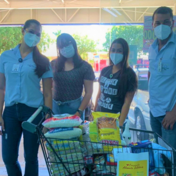 Josiane, estagiárias Bianca Ana Júlia e Gilmar, no SBR Bom Retiro