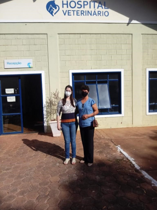 Vereadora de Santa Salete visita hospital veterinário de universidade com o objetivo de elaborar PL para castração de animais no município