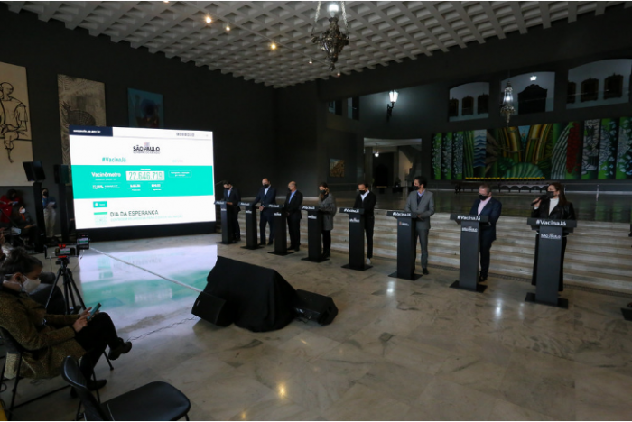 Governo de SP prorroga fase de transição até 15 de julho