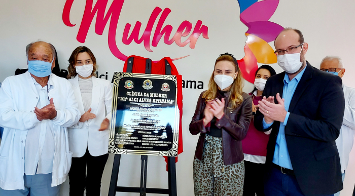 Estiveram presentes representando os familiares da homenageada, a qual leva o nome da Clínica da Mulher – Drª Alci Alves Kitayama, o esposo, Dr° Setuo Kitayama e a filha, Drª Patricia Kitayama