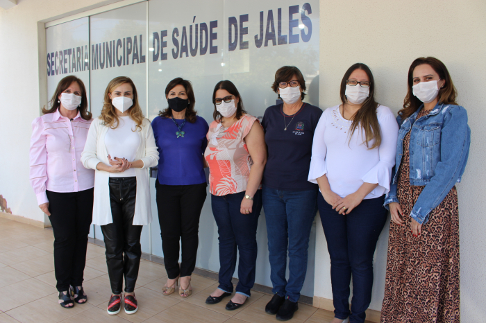 Vice-prefeita Marynilda acompanha deputada Analice Fernandes em Jales