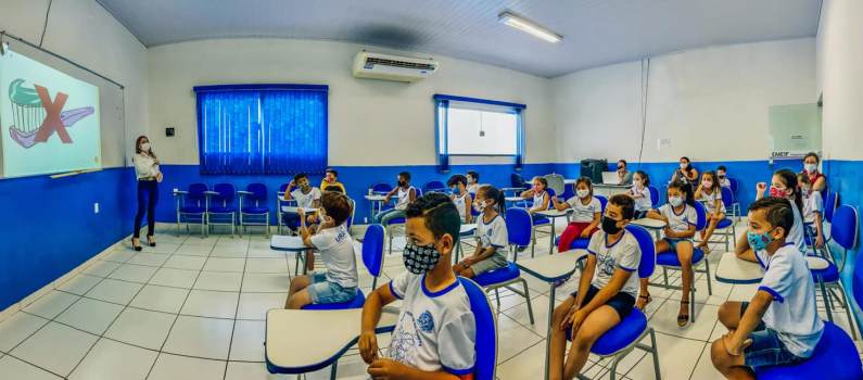 As palestras são realizadas aos alunos das escolas da Rede Municipal de Ensino