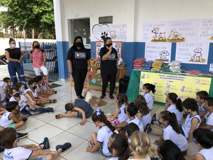 Escolas municipais realizam atividades sobre o Dia Municipal da Proteção Animal e Combate ao Abandono