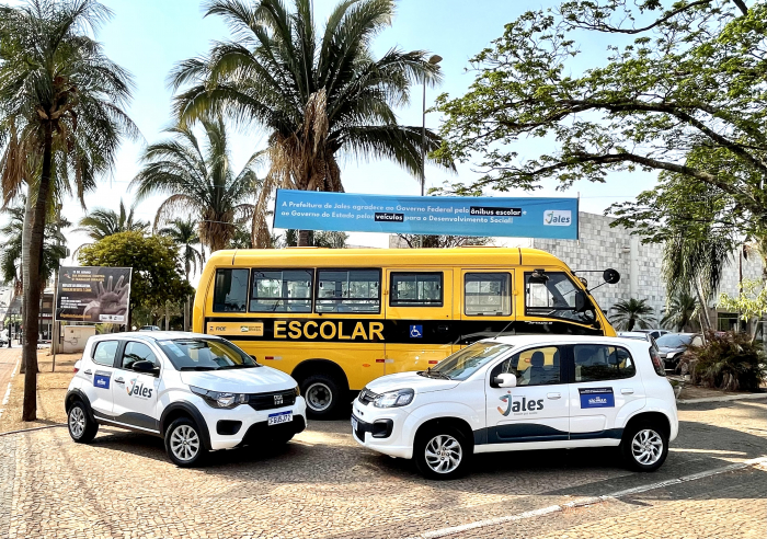 Prefeitura de Jales adquire ônibus para a Educação e veículos para o Desenvolvimento Social