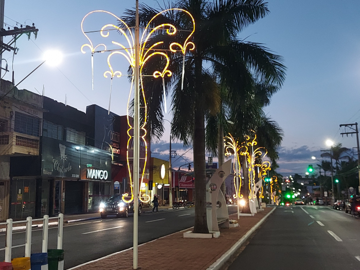 Além da área central, a decoração será levada para outros pontos da cidade