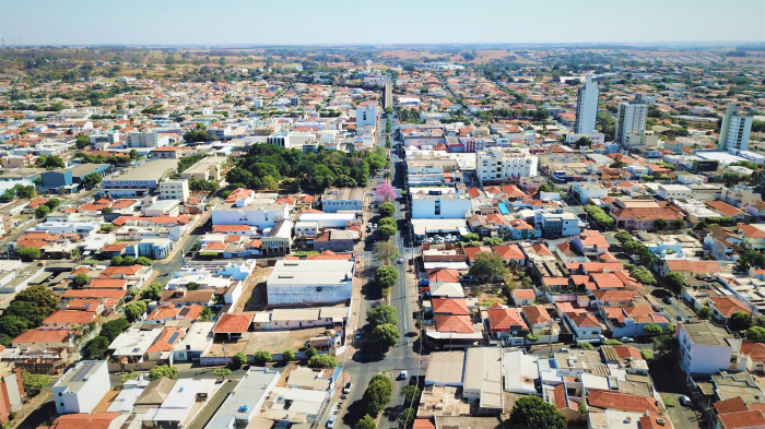 Indústria é o setor que mais gerou empregos em setembro em Jales