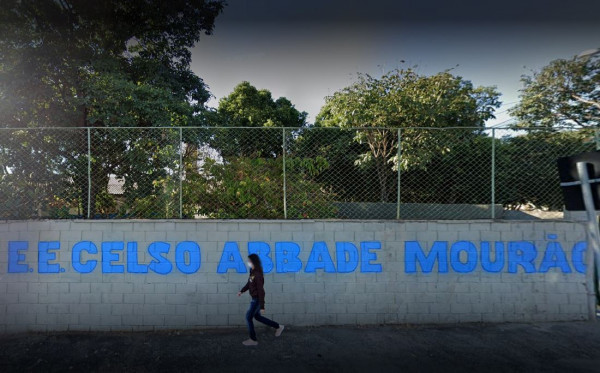 Agressão em escola termina com estudante de 15 anos com braço quebrado