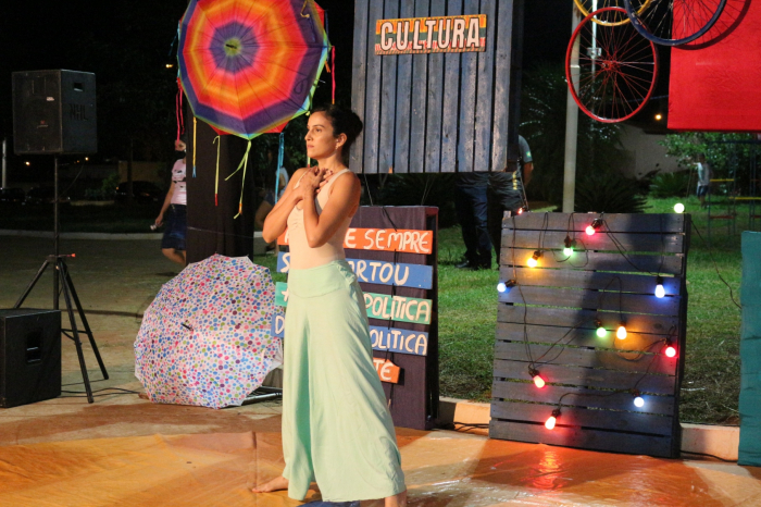 A bailarina Ayla Limeira também se expressou através da dança