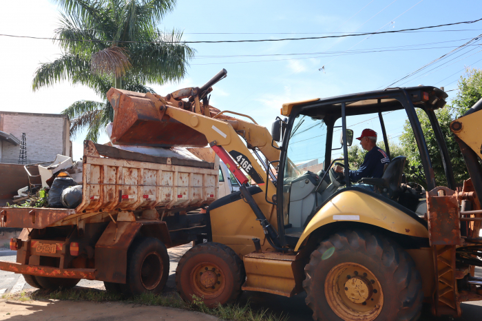 Mais 12 bairros serão contemplados na última semana do projeto Jales + Limpa
