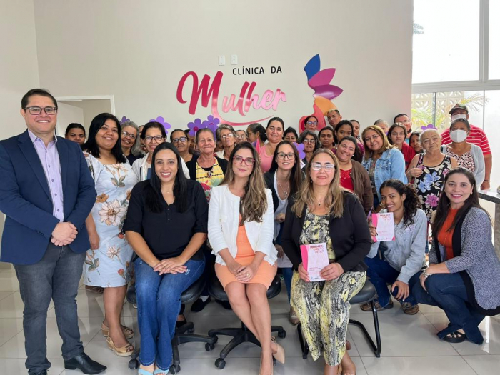 Assistência Social de Urânia reúne grupos e esclarece direitos das mulheres