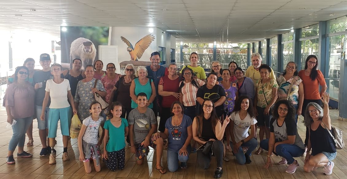 Participantes dos projetos sociais do Cras Urânia visitam Aquário de Santa Fé do Sul