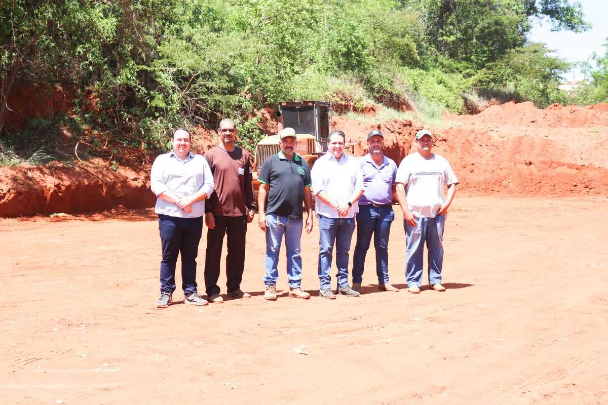 Prefeitura de Jales inicia construção do Projeto Areninha