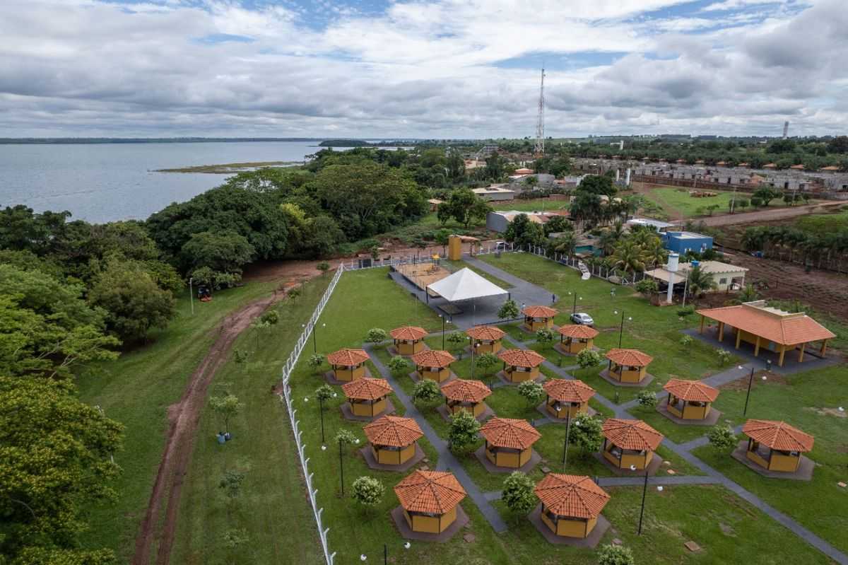 Santa Clara D'Oeste inaugura revitalização da prainha do Coti