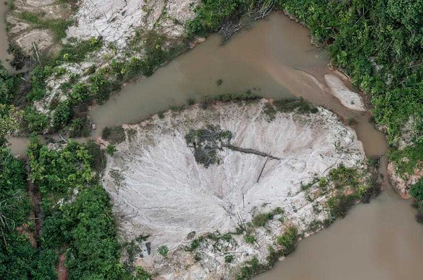 Projeto de Lei em tramitação prevê punição para mineração ilegal