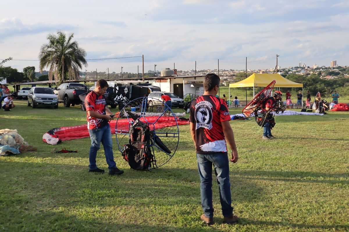 2º Encontro de Paramotor e 22ª Copa de Judô agitaram o aniversário de Jales
