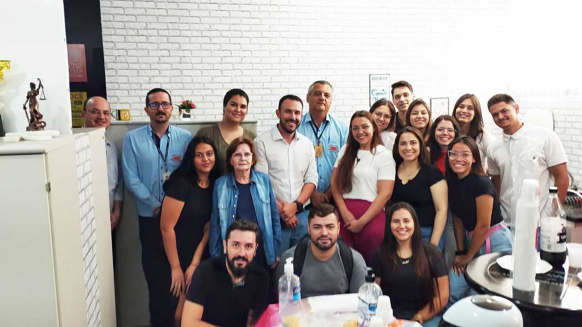 Alunos de Direito do UNIJALES fazem visita técnica ao Fórum de Jales