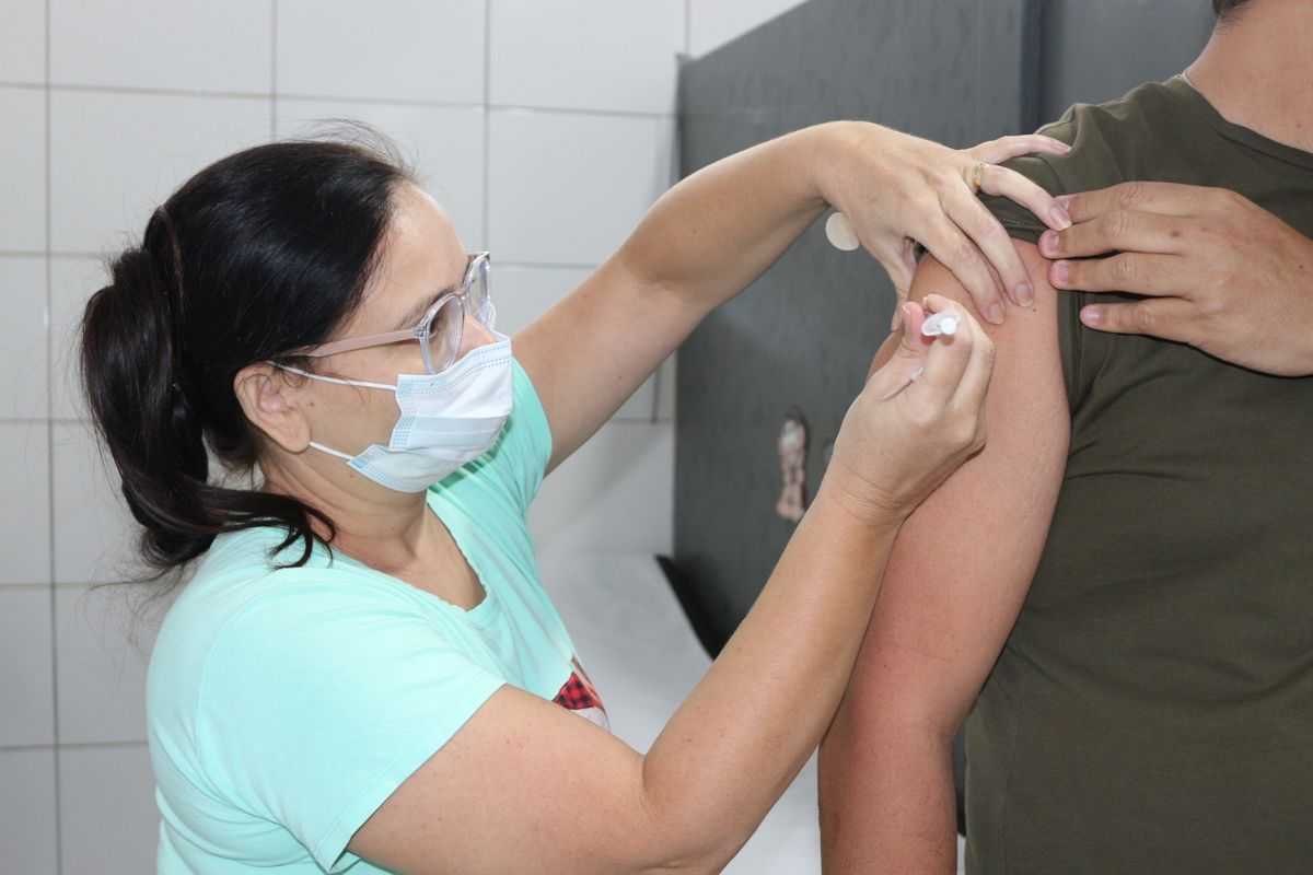 Campanha de Multivacinação será realizada neste sábado em Jales