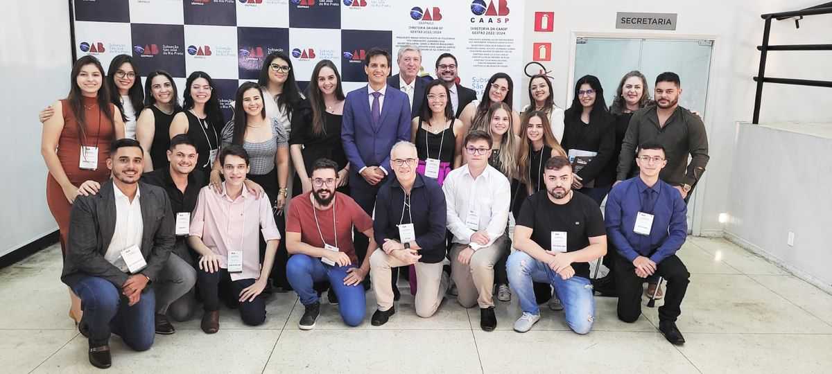 Estudantes de Direito do UNIJALES participam de seminário em Rio Preto